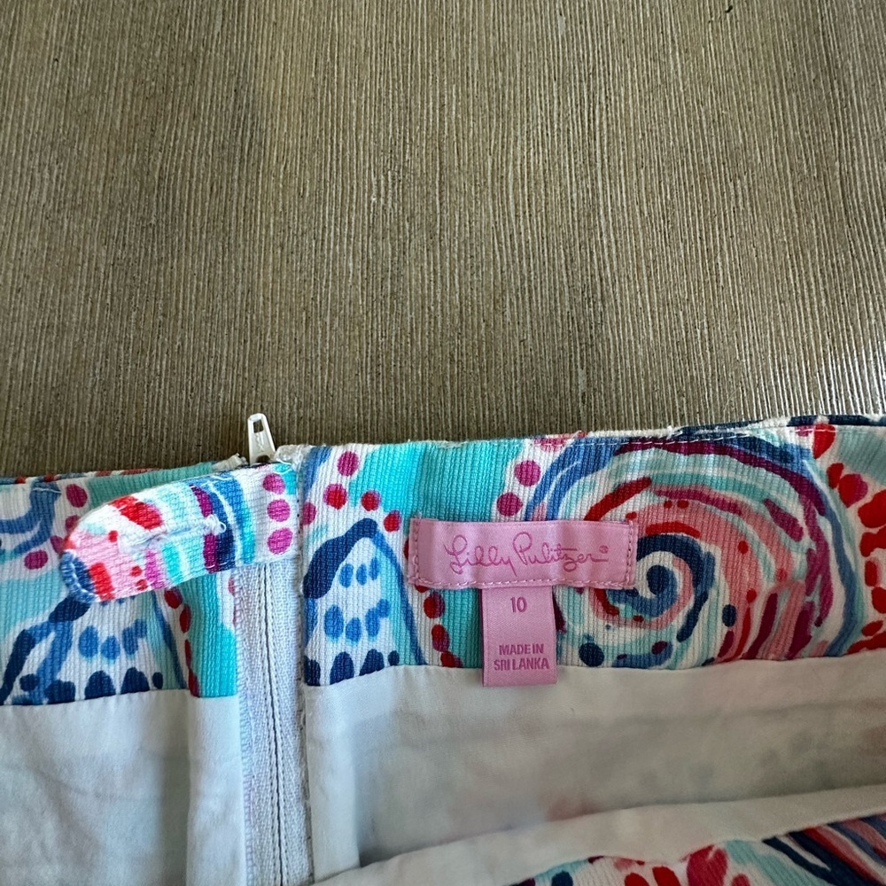 Lilly Pulitzer seashell marigold skort with pockets 10 EUC - Picture 5 of 9